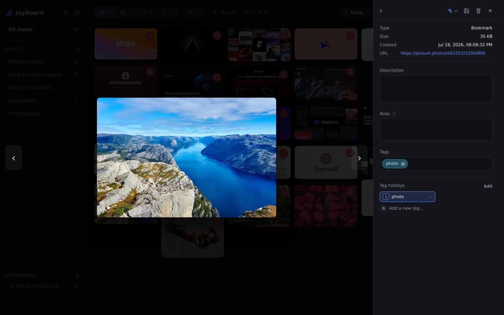A saved photograph open in JayBoard's detail view, with its original URL visible in the metadata panel on the right.
